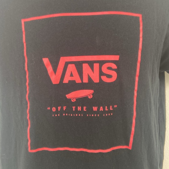 ✨3/$25✨ Vans Slim Fit Pink and Black Graphic Tee - M - Picture 5 of 8